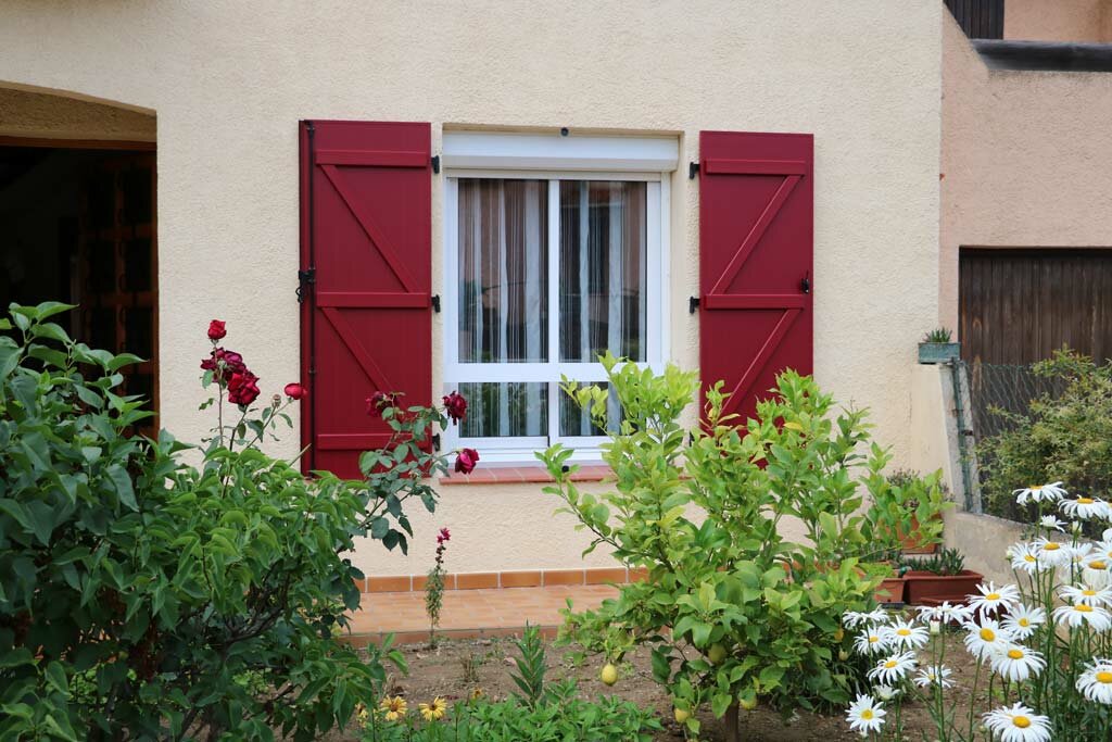 Ecoenergie Habitat, professionnels de l'économie d'énergie, spécialiste des volets battants.
